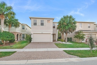 Beach Home For Sale in Port Saint Lucie, Florida