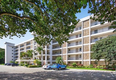 Beach Condo For Sale in Pompano Beach, Florida