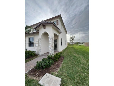 Beach Townhome/Townhouse For Sale in Miami, Florida