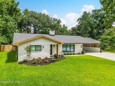 Beach Home For Sale in Long Beach, Mississippi