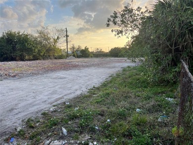 Beach Lot For Sale in Lauderhill, Florida