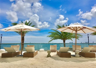 Beach Condo For Sale in Miami, Florida
