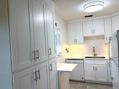 Beach Condo Active Under Contract in Vero Beach, Florida