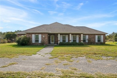 Beach Home For Sale in Aransas Pass, Texas