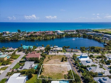 Beach Lot Sale Pending in Juno Beach, Florida