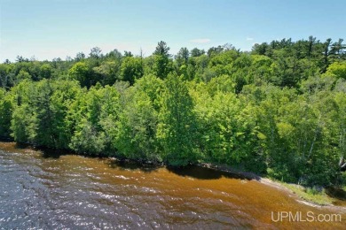 Beach Lot For Sale in Houghton, Michigan