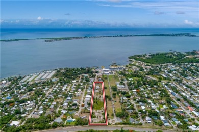 Beach Home For Sale in Jensen Beach, Florida