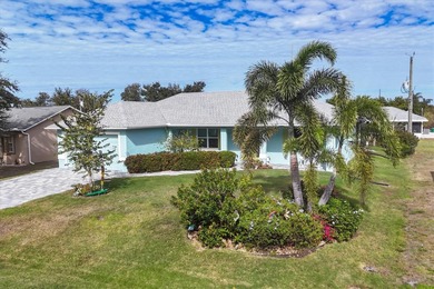 Beach Home For Sale in Englewood, Florida