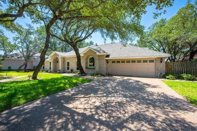 Beach Home For Sale in Rockport, Texas