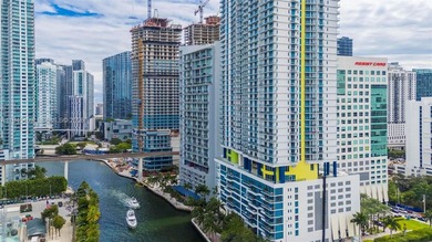 Beach Condo For Sale in Miami, Florida