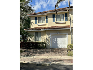 Beach Townhome/Townhouse For Sale in Boynton Beach, Florida