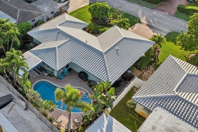 Beach Home For Sale in Oakland Park, Florida