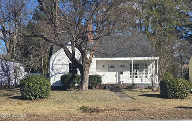 Beach Home For Sale in New Bern, North Carolina