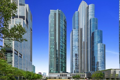 Beach Condo For Sale in Chicago, Illinois