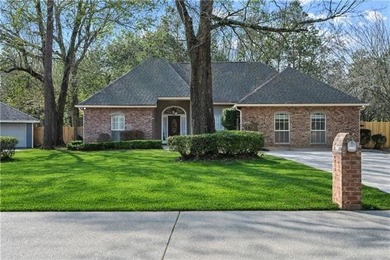 Beach Home Active Under Contract in Mandeville, Louisiana