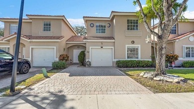 Beach Townhome/Townhouse For Sale in Pembroke Pines, Florida