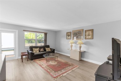 Beach Condo For Sale in Deerfield Beach, Florida