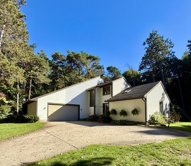 Beach Home Sale Pending in Grand Haven, Michigan