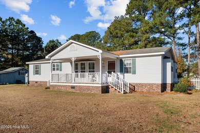 Beach Home For Sale in Bath, North Carolina