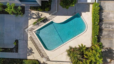 Beach Condo For Sale in North Miami Beach, Florida