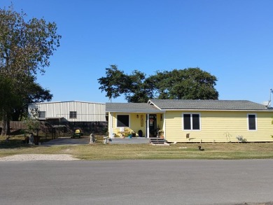 Beach Home For Sale in Rockport, Texas