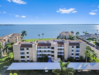 Beach Condo For Sale in Jensen Beach, Florida