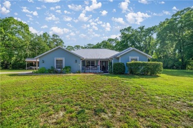 Beach Home For Sale in Yankeetown, Florida