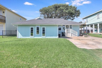 Beach Home For Sale in Rockport, Texas