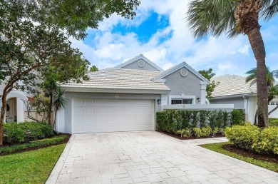 Beach Home For Sale in Palm Beach Gardens, Florida