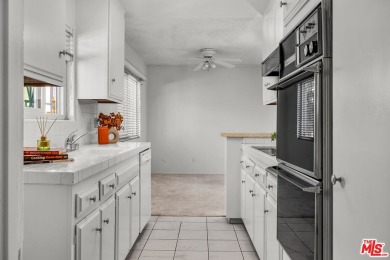 Beach Condo For Sale in Culver City, California