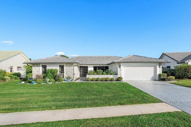 Beach Home For Sale in Boca Raton, Florida