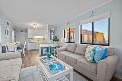 Beach Condo For Sale in Atlantic Beach, North Carolina