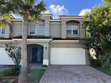 Beach Townhome/Townhouse For Sale in Port Saint Lucie, Florida