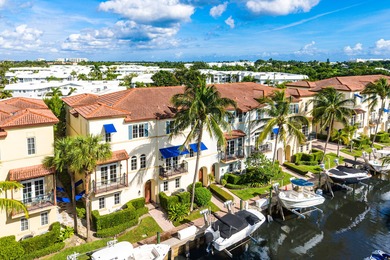 Beach Townhome/Townhouse For Sale in Boynton Beach, Florida