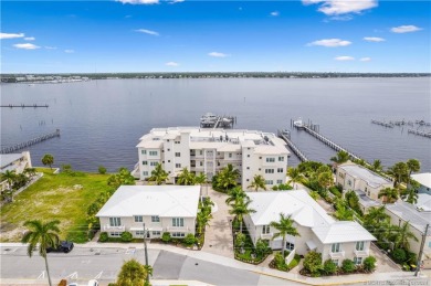 Beach Condo For Sale in Stuart, Florida