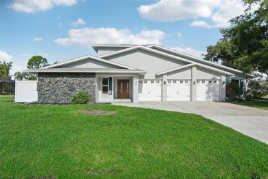 Beach Home For Sale in Punta Gorda, Florida