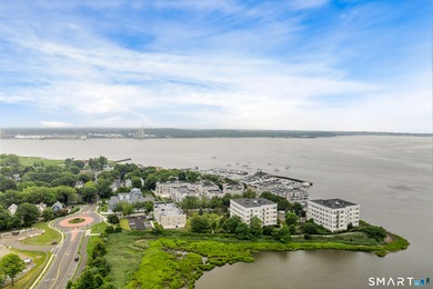 Beach Condo For Sale in New Haven, Connecticut