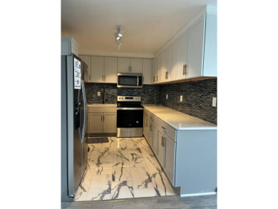 Beach Home For Sale in Detroit, Michigan