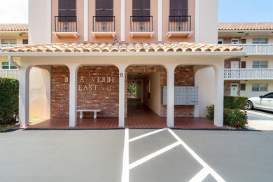 Beach Condo For Sale in Boca Raton, Florida