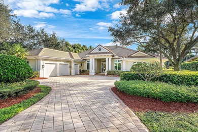 Beach Home For Sale in Palm Beach Gardens, Florida