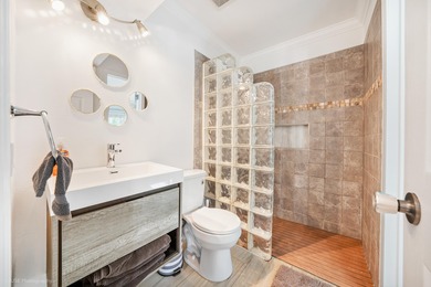 Beach Home For Sale in Delray Beach, Florida