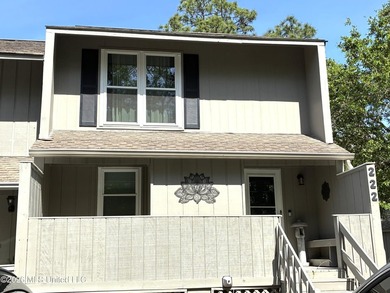 Beach Townhome/Townhouse For Sale in Diamondhead, Mississippi