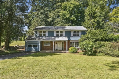 Beach Home For Sale in Stamford, Connecticut