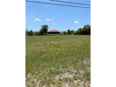 Beach Lot For Sale in Cape Coral, Florida