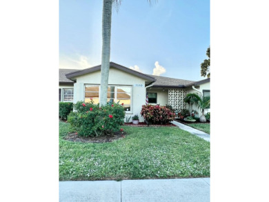 Beach Condo For Sale in Delray Beach, Florida