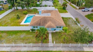 Beach Home Sale Pending in Bradenton, Florida