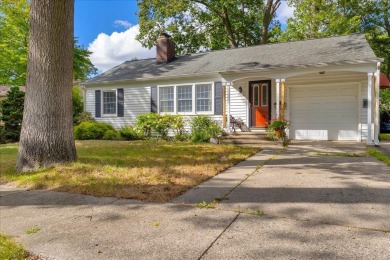 Beach Home Sale Pending in Muskegon, Michigan