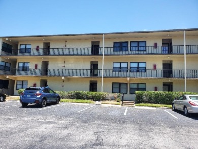 Beach Condo For Sale in Largo, Florida