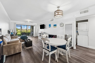 Beach Townhome/Townhouse For Sale in Palm Beach Gardens, Florida