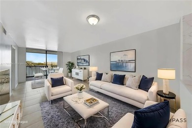 Beach Condo For Sale in Oakland Park, Florida